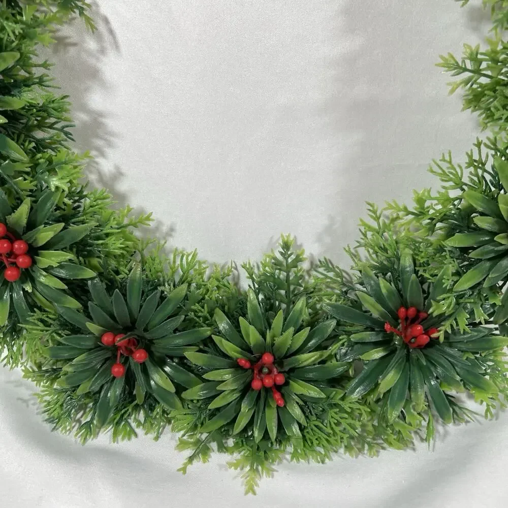 Vintage Christmas Wreath MCM Mid Century Holly Berries Holiday Plastic 15”